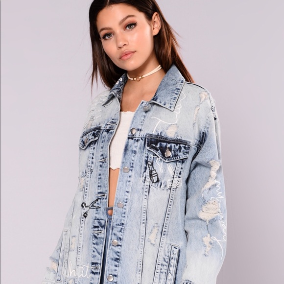 FashionNova Avery Abstract Distressed Denim Jacket - Picture 2 of 8